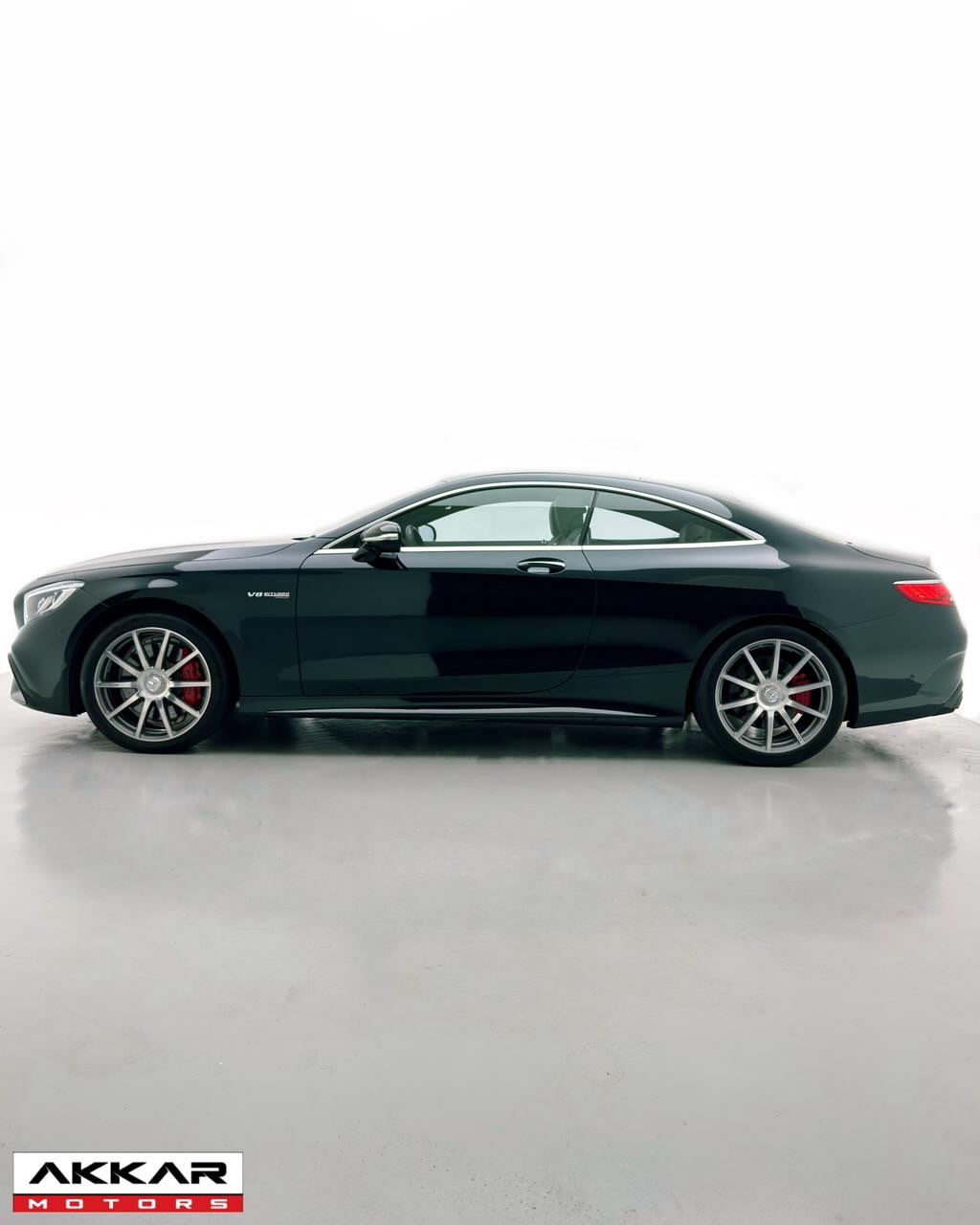 MERCEDES-BENZ S 63 AMG - Imagem 10