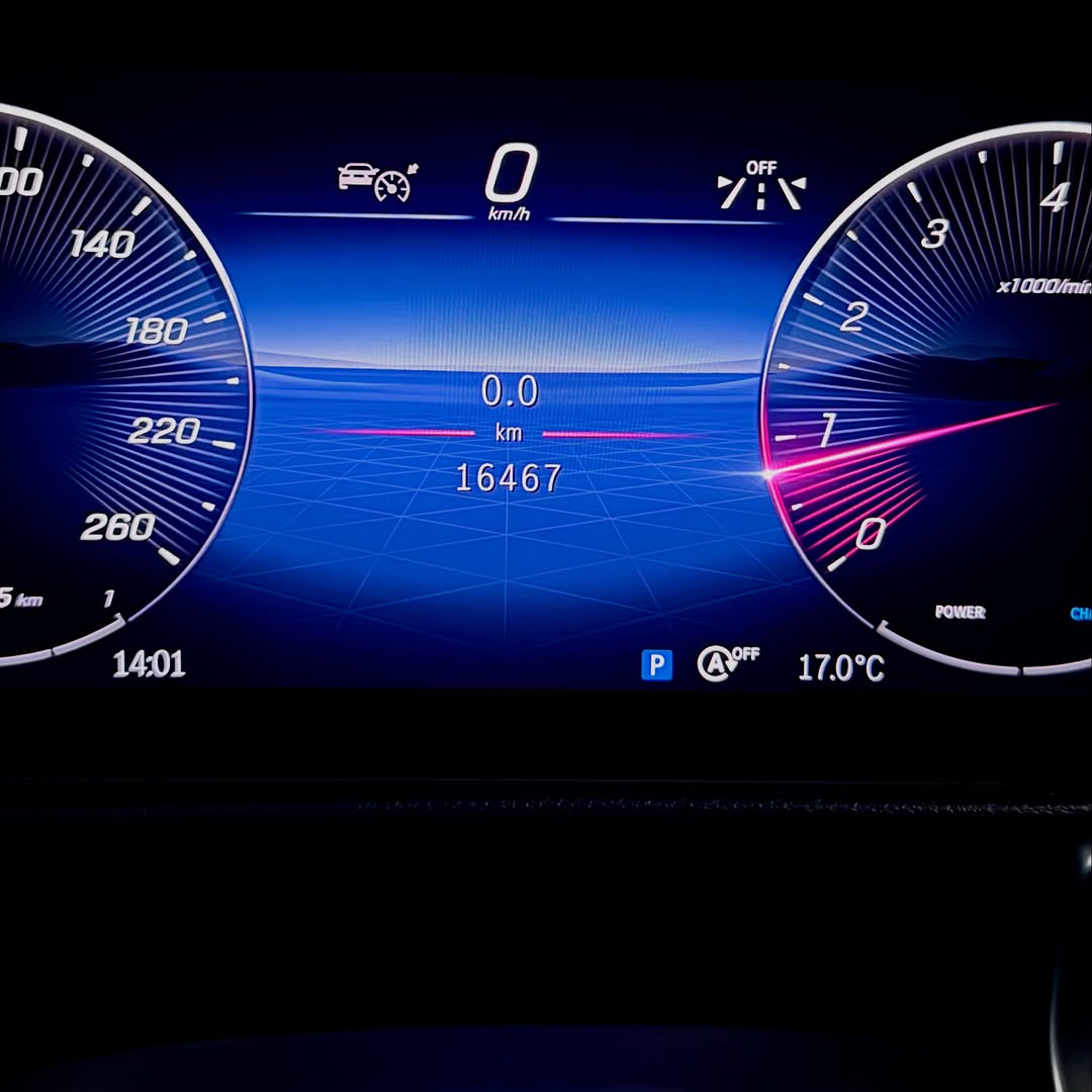 MERCEDES-BENZ GLB PROGRESSIVE - Imagem 10