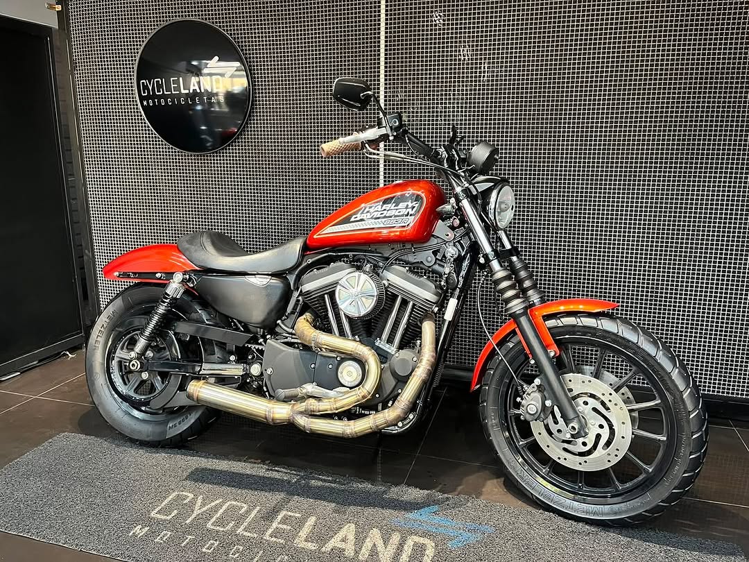 HARLEY-DAVIDSON XL 883 R - Imagem 2
