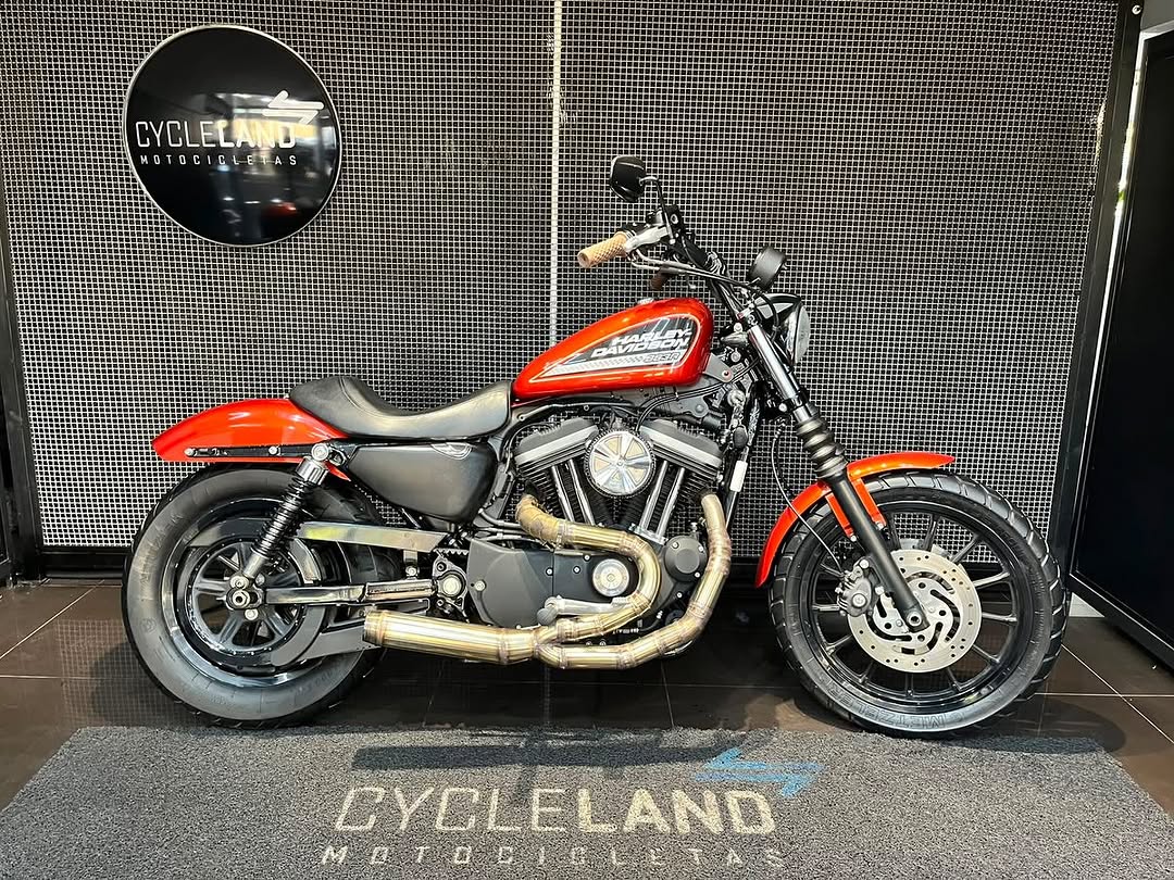 HARLEY-DAVIDSON XL 883 R - Imagem 3