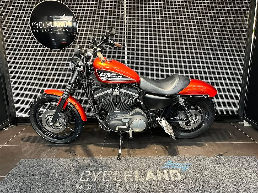 HARLEY-DAVIDSON XL 883 R - Imagem 4