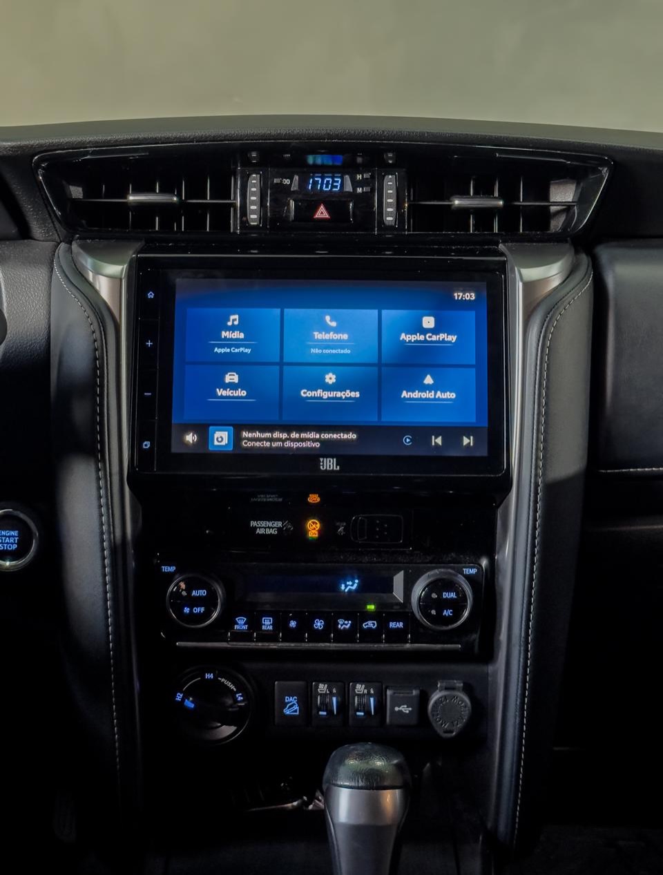 TOYOTA SW4 SRX PLATINUM - Imagem 9