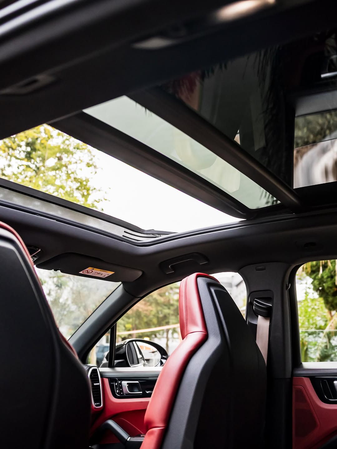 PORSCHE CAYENNE E-HYBRID - Imagem 7