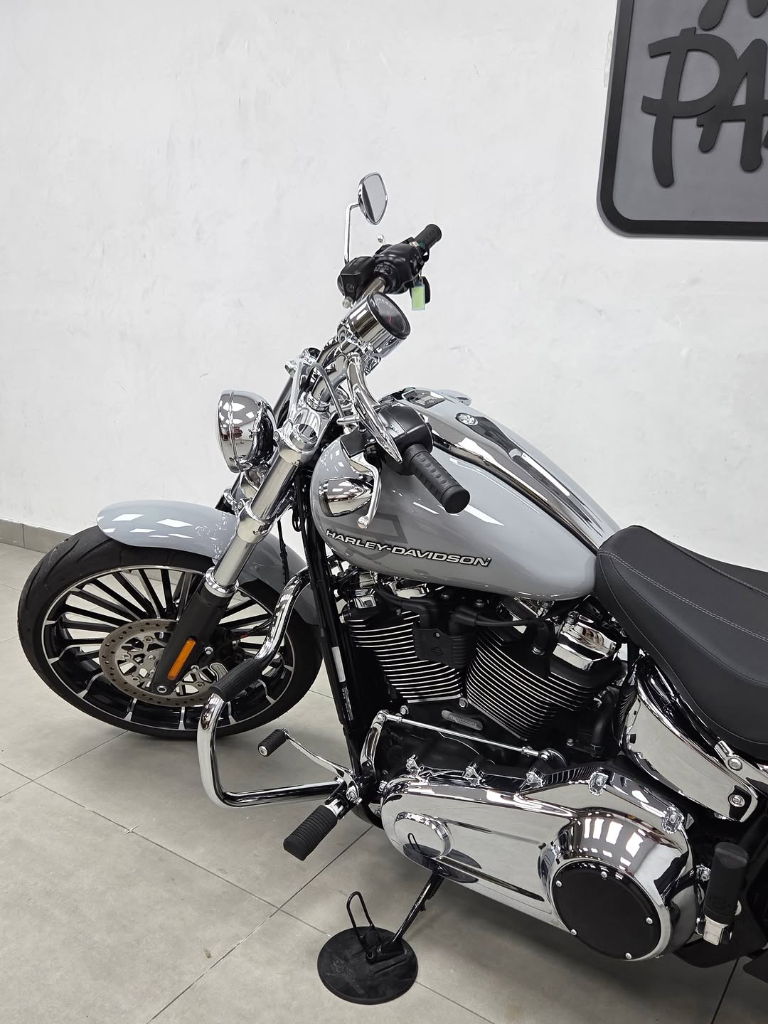 HARLEY-DAVIDSON SOFTAIL BREAKOUT - Imagem 13