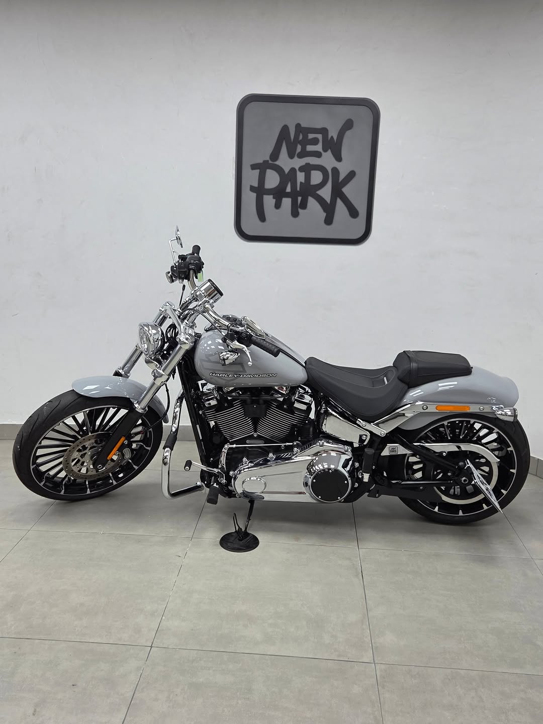 HARLEY-DAVIDSON SOFTAIL BREAKOUT - Imagem 10