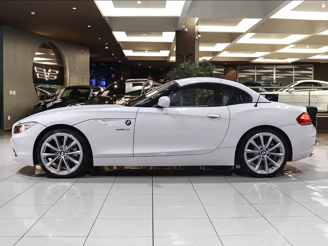 BMW Z4 SDRIVE 35I - Imagem 3