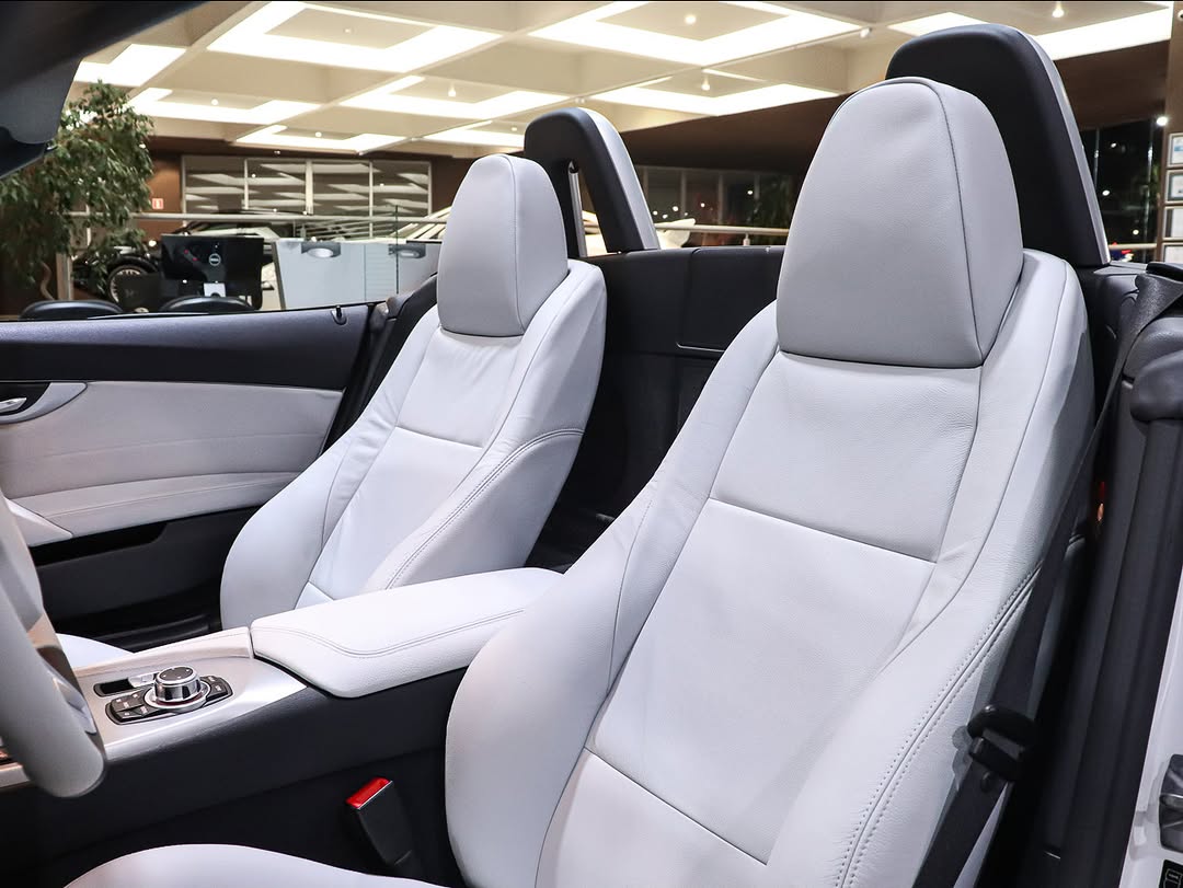 BMW Z4 SDRIVE 35I - Imagem 8