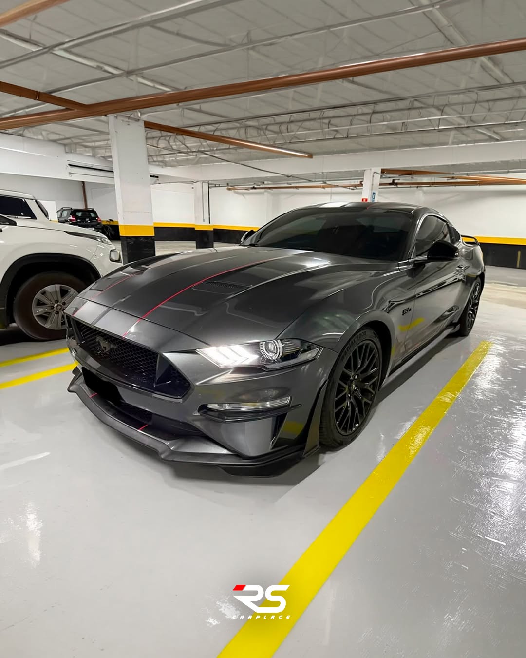 FORD MUSTANG GT - Imagem 1