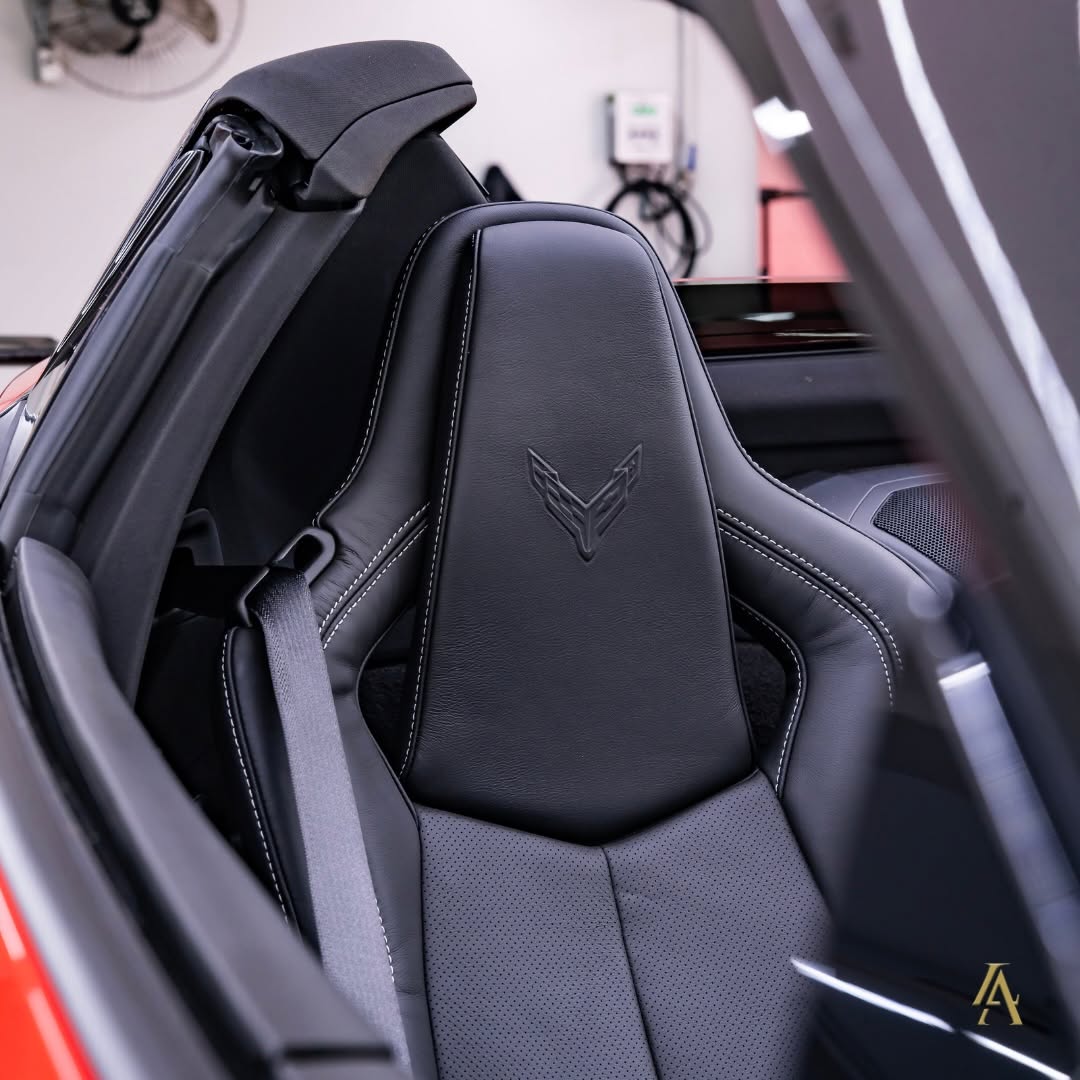 CHEVROLET CORVETTE STINGRAY 1LT CONVERSÍVEL - Imagem 13