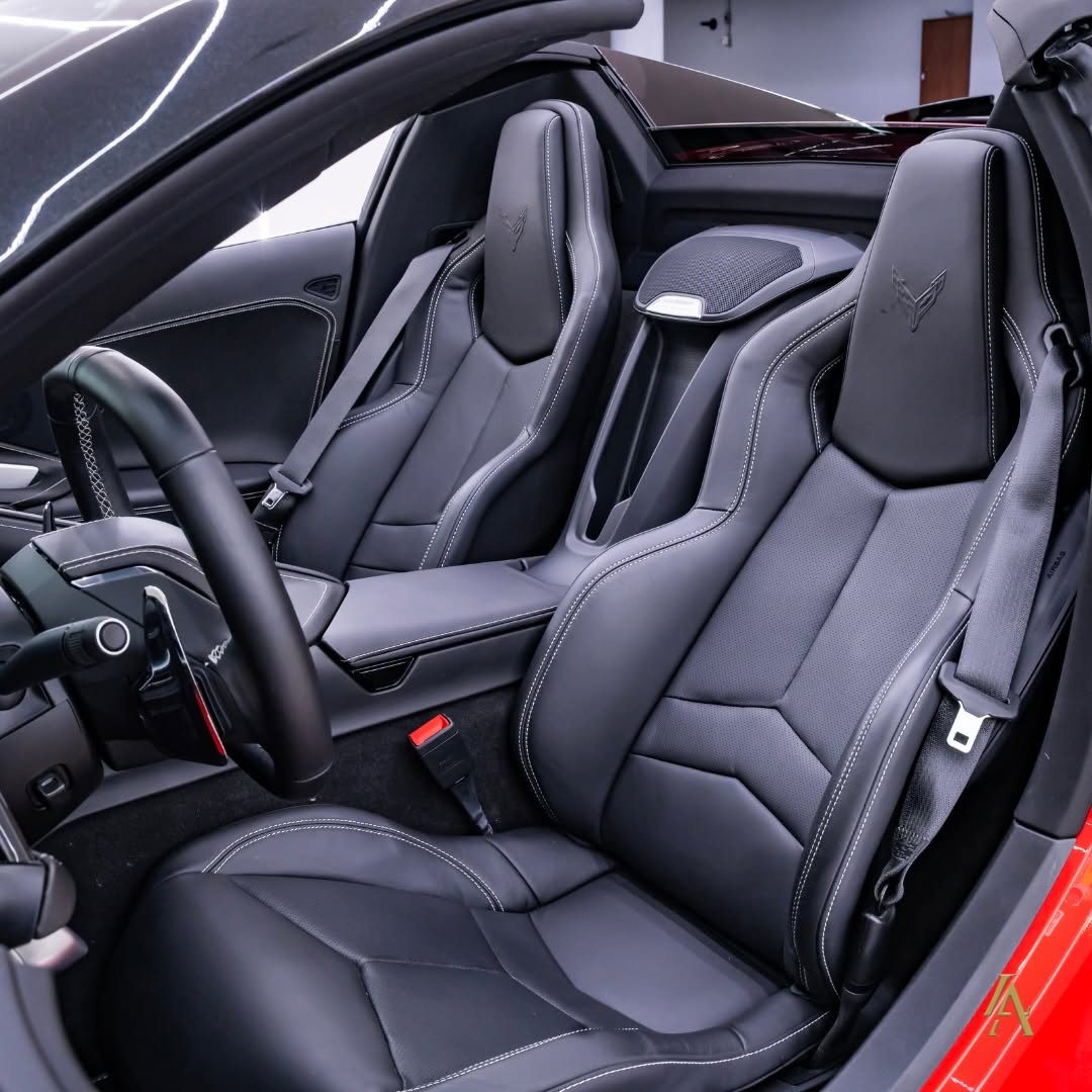 CHEVROLET CORVETTE STINGRAY 1LT CONVERSÍVEL - Imagem 10