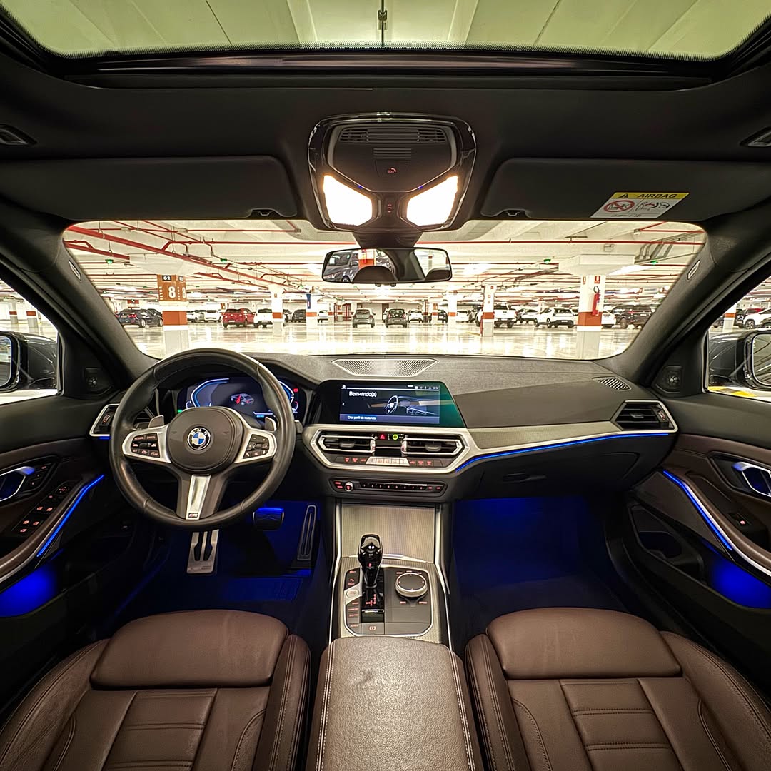 BMW 320I M SPORT - Imagem 7