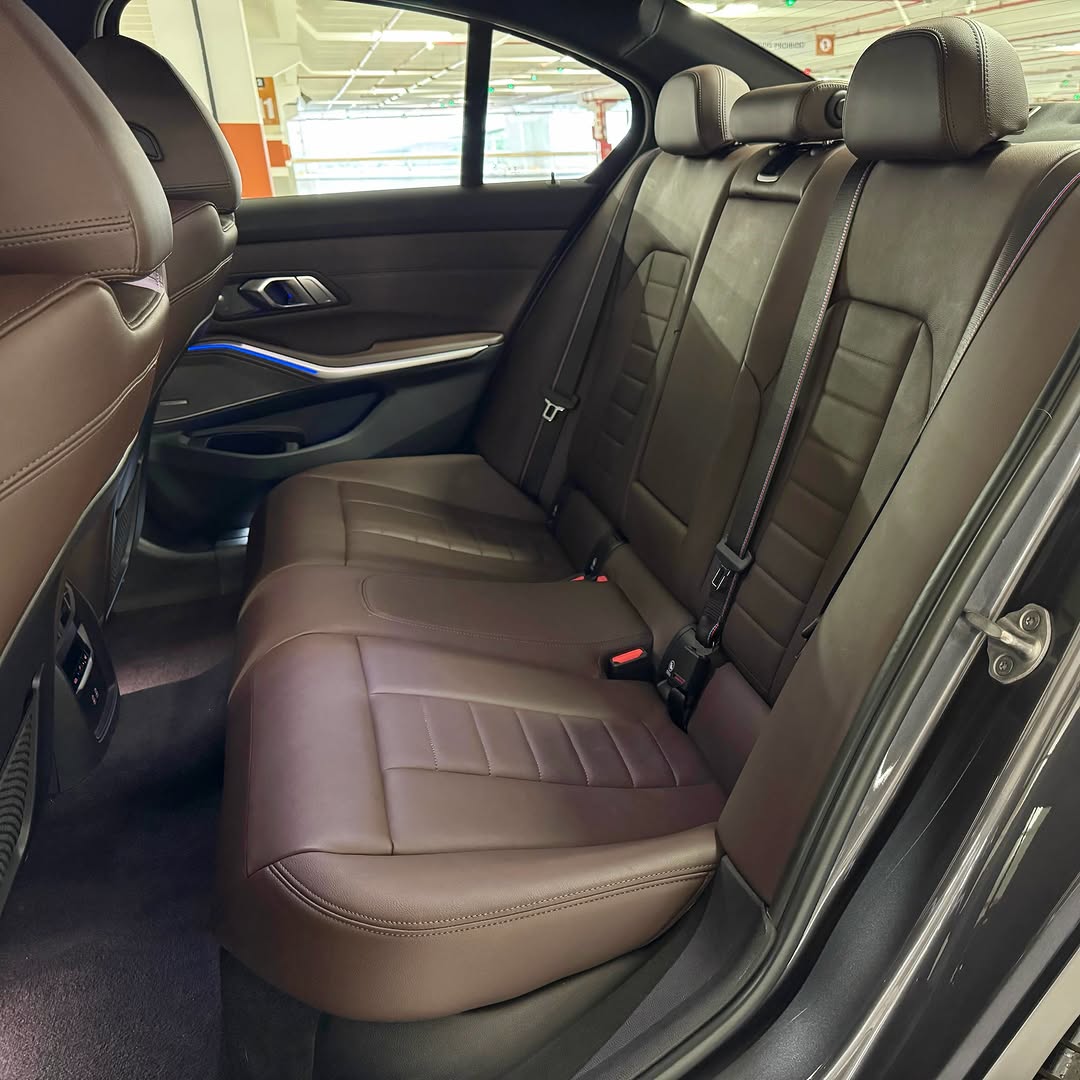BMW 320I M SPORT - Imagem 10