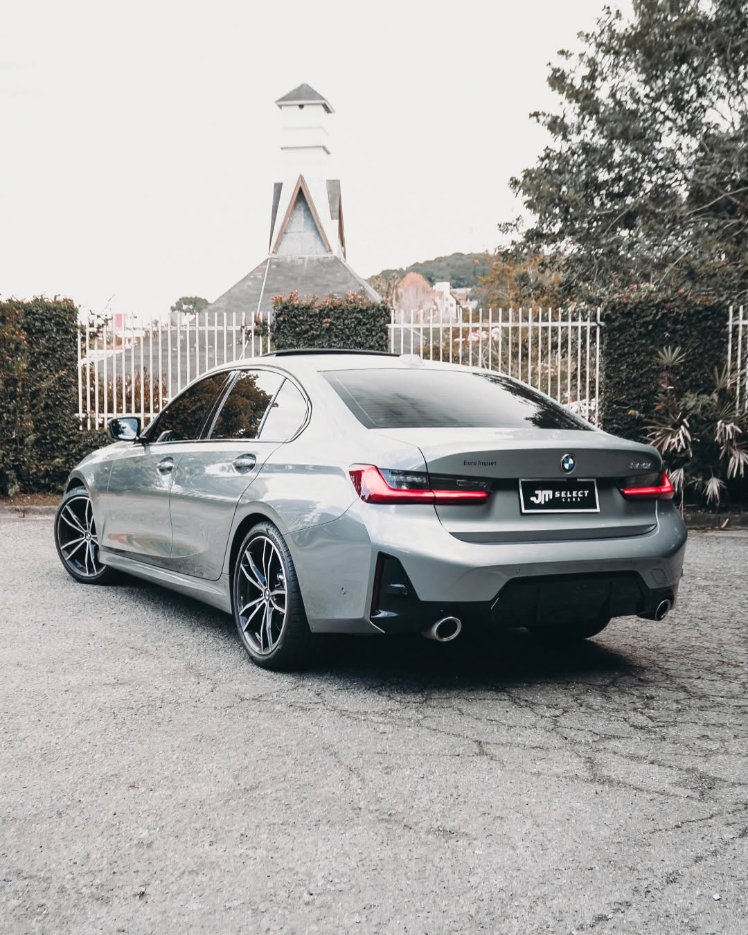 BMW 320I M SPORT - Imagem 2