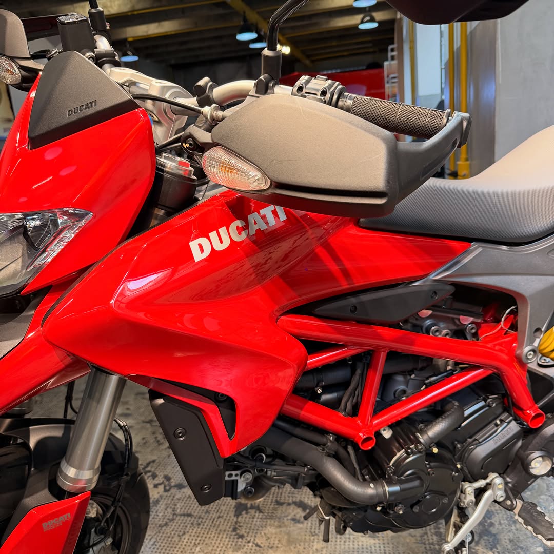 DUCATI HYPERMOTARD - Imagem 8