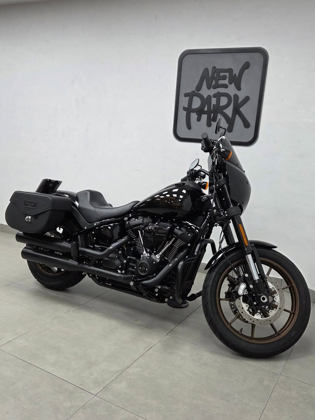 HARLEY-DAVIDSON SOFTAIL LOW RIDER S - Imagem 3