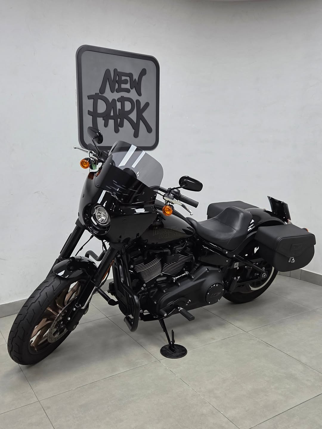 HARLEY-DAVIDSON SOFTAIL LOW RIDER S - Imagem 10