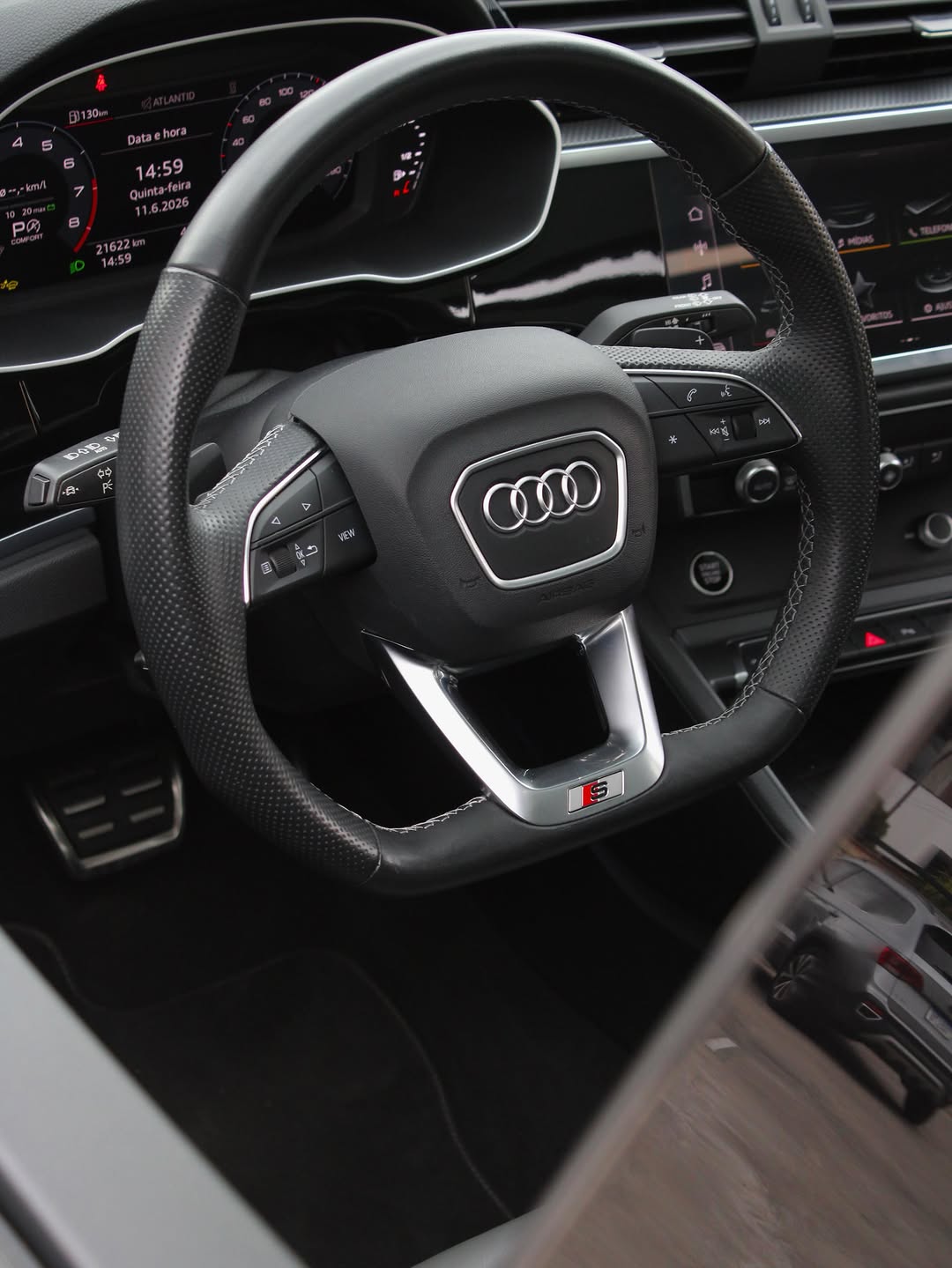 AUDI Q3 PERFORMANCE BLACK PLUS - Imagem 9