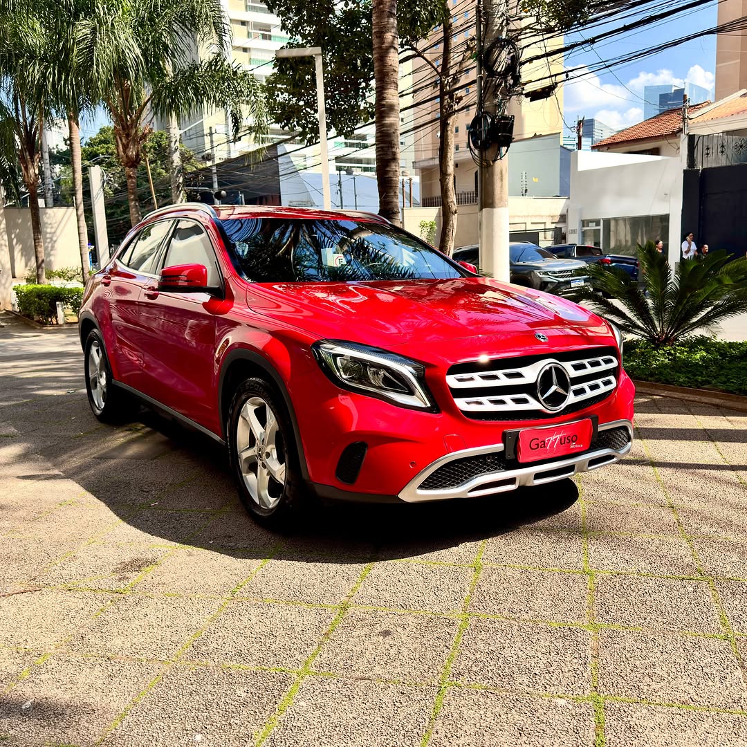 MERCEDES-BENZ GLA 200 ADVAMCE - Imagem 3