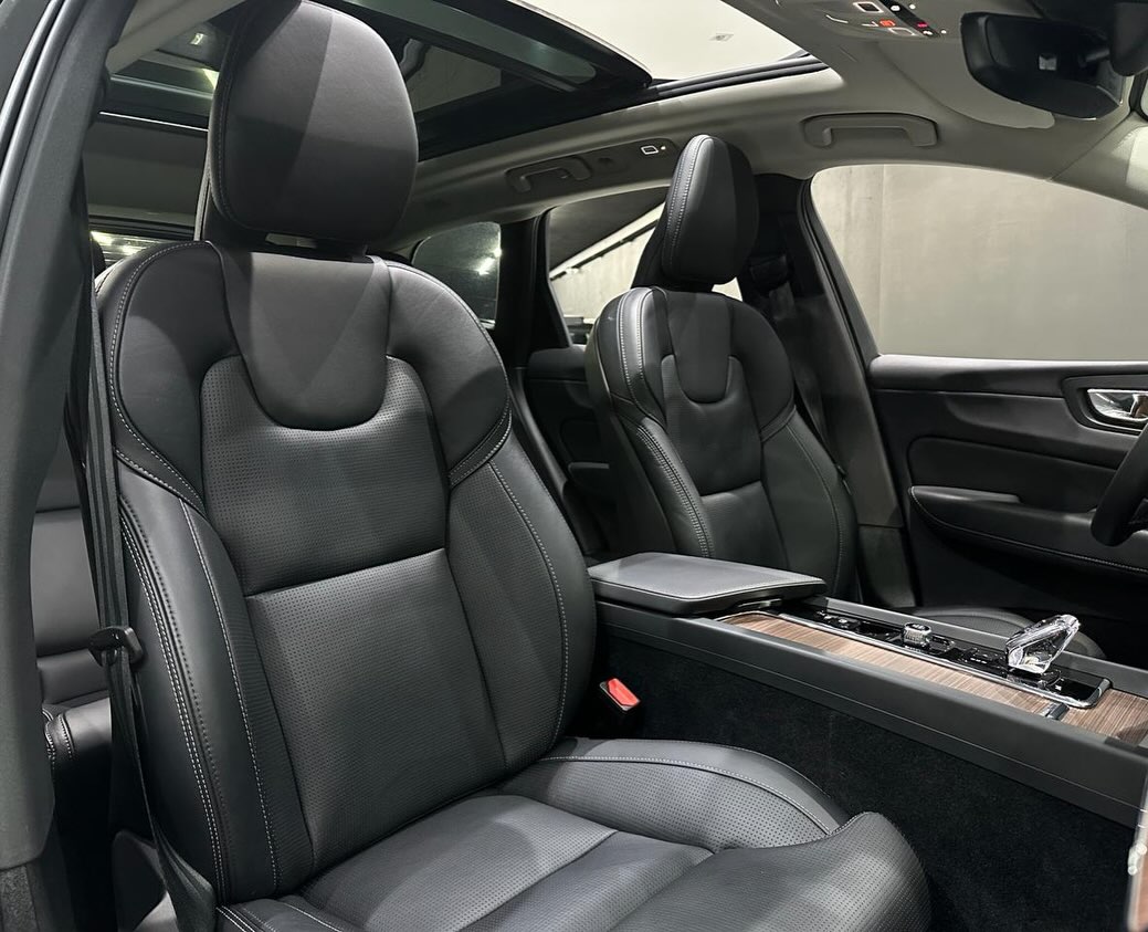 VOLVO XC60 RECHARGE ULTIMATE AWD GEARTRONIC - Imagem 7
