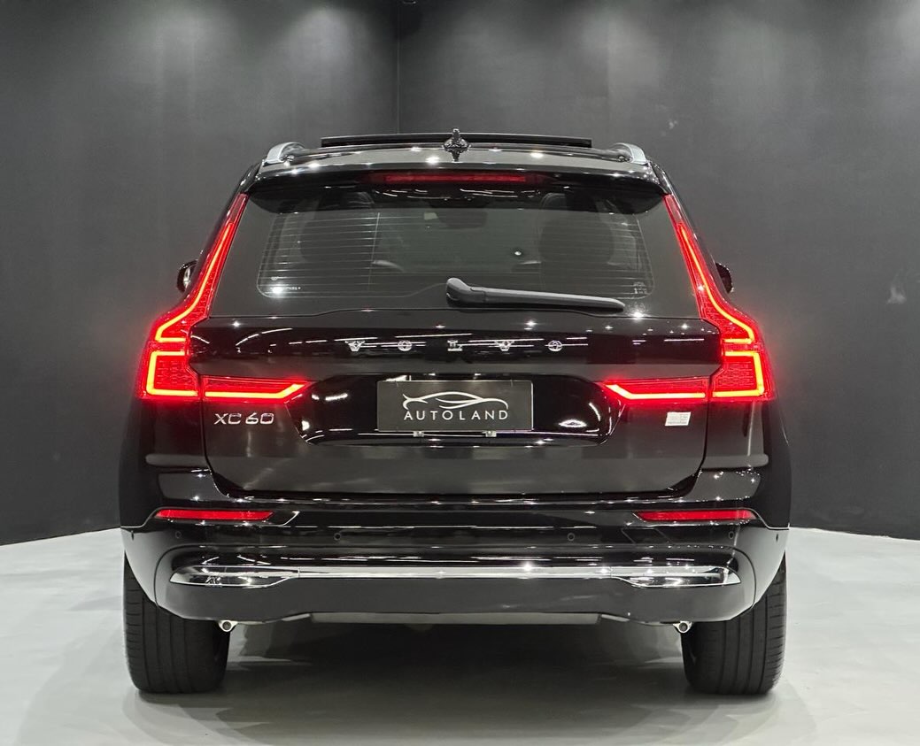 VOLVO XC60 RECHARGE ULTIMATE AWD GEARTRONIC - Imagem 9