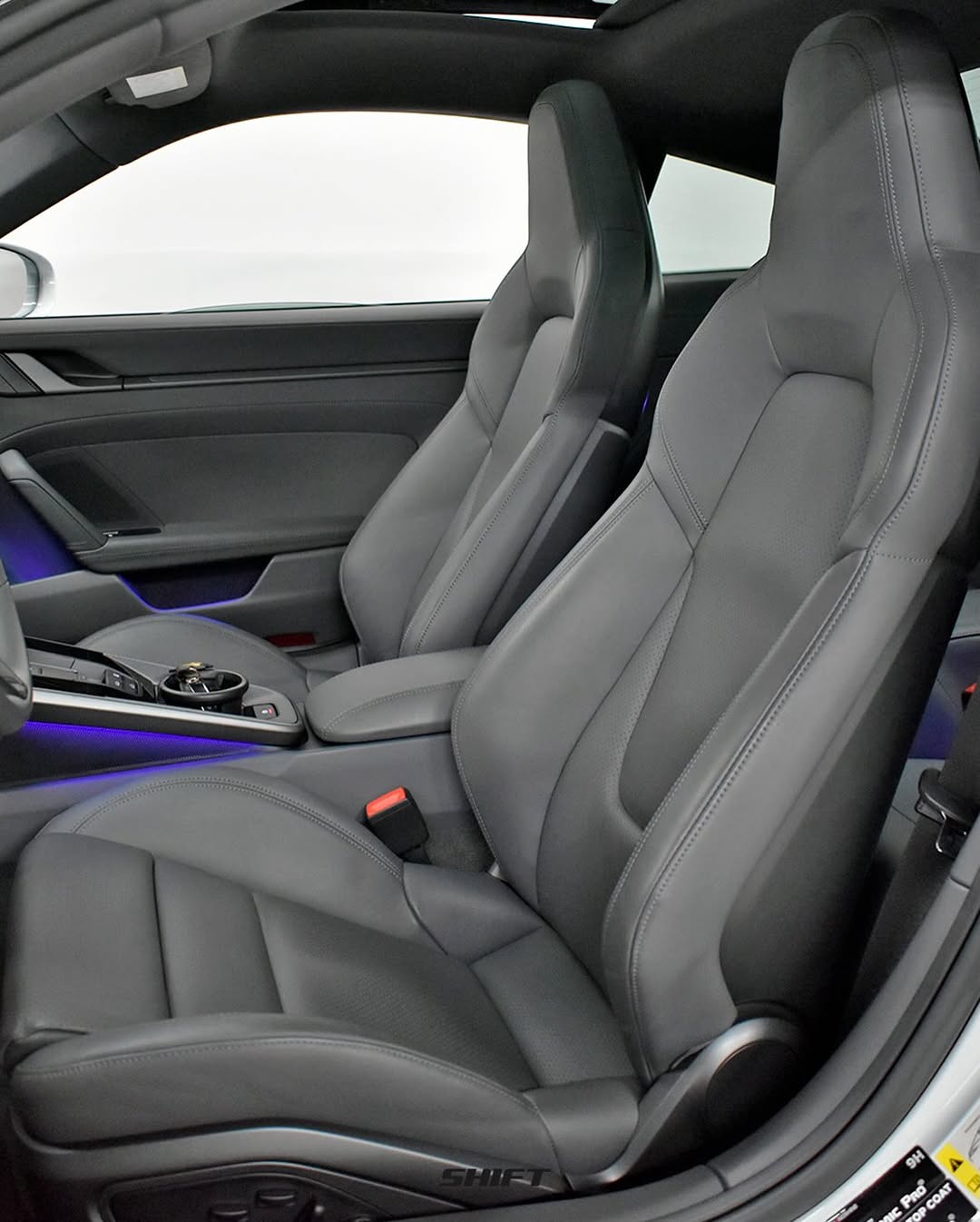 PORSCHE 911 CARRERA - Imagem 6