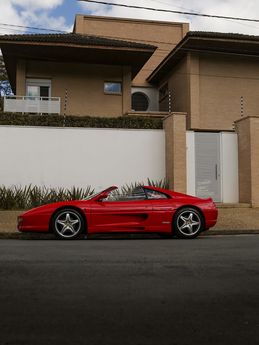 FERRARI F355 GTS - Imagem 4