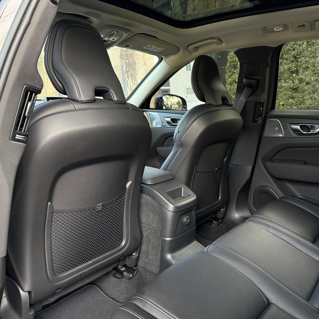 VOLVO XC60 T8 HYBRID ULTRA - Imagem 14