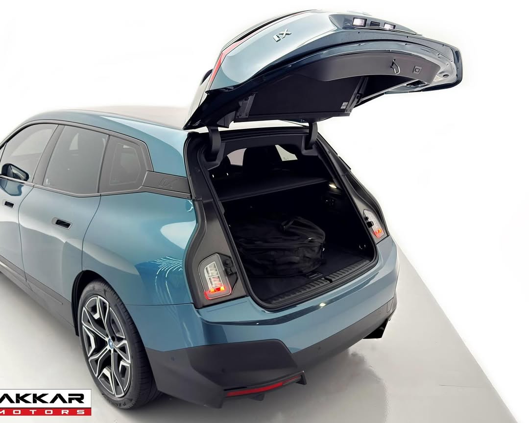 BMW IX XDRIVE40 - Imagem 5