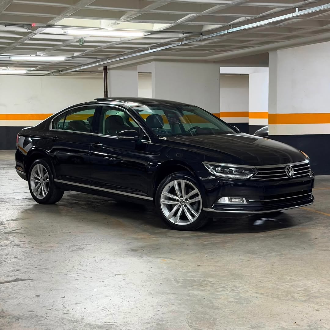 VOLKSWAGEN PASSAT HIGHLINE - Imagem 3