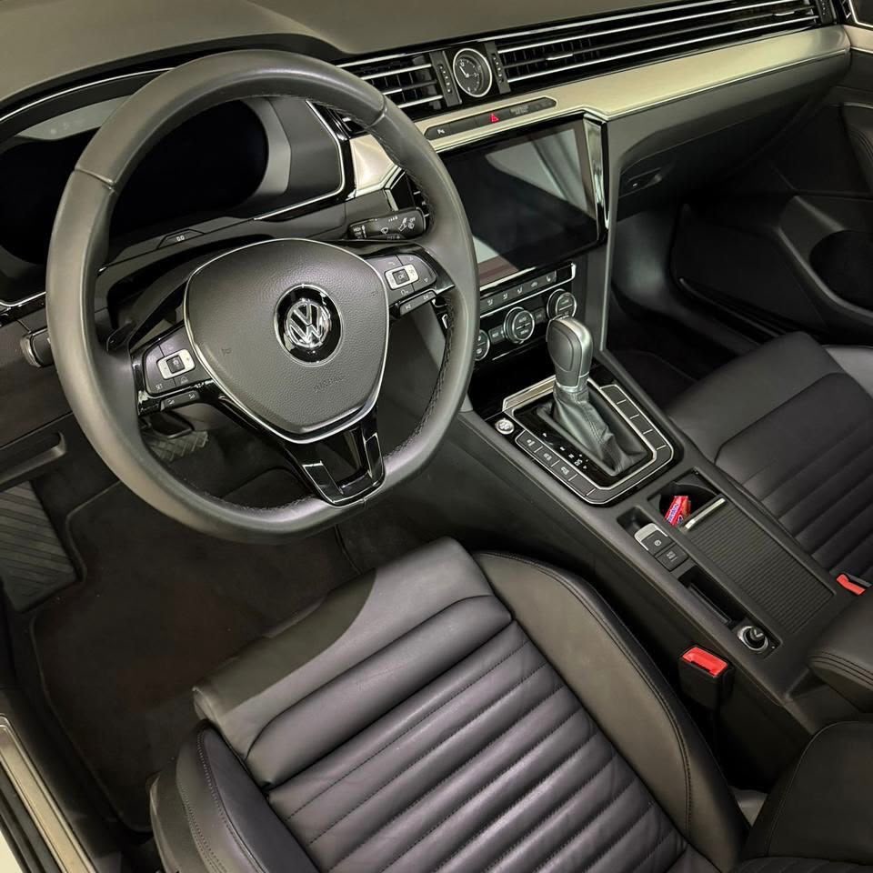 VOLKSWAGEN PASSAT HIGHLINE - Imagem 6