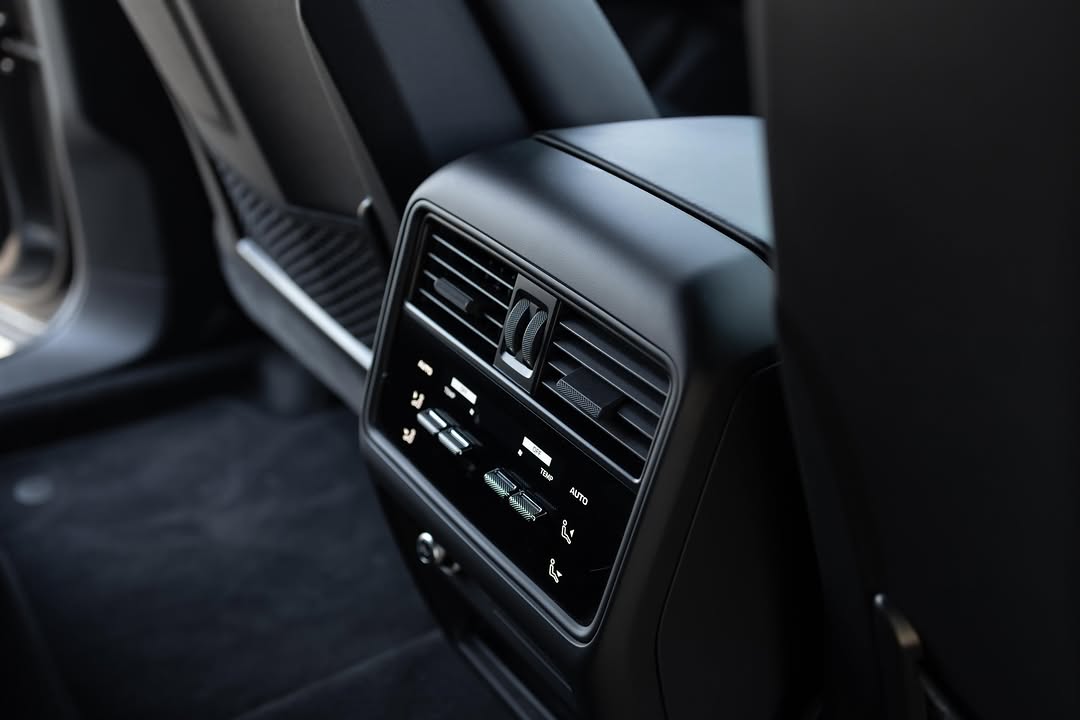 PORSCHE CAYENNE E-HYBRID COUPÉ - Imagem 12