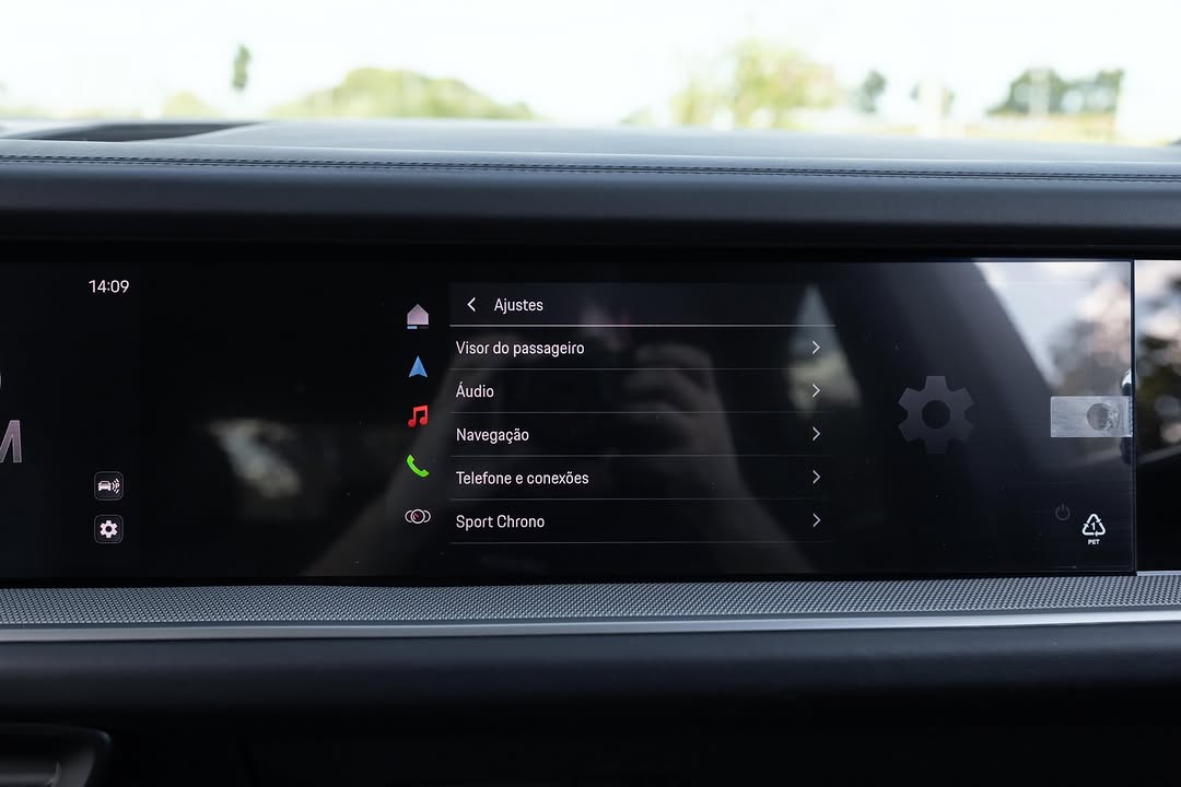 PORSCHE CAYENNE E-HYBRID COUPÉ - Imagem 14