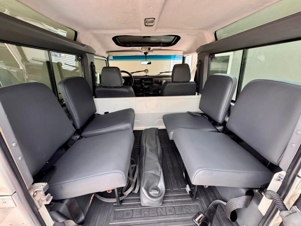 LAND ROVER DEFENDER - Imagem 4