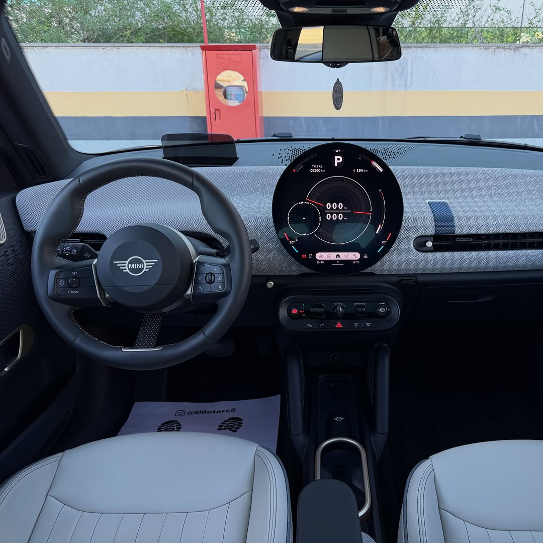 MINI COOPER SE - Imagem 9