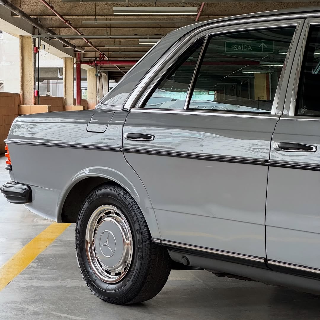 MERCEDES-BENZ 300 D - Imagem 2