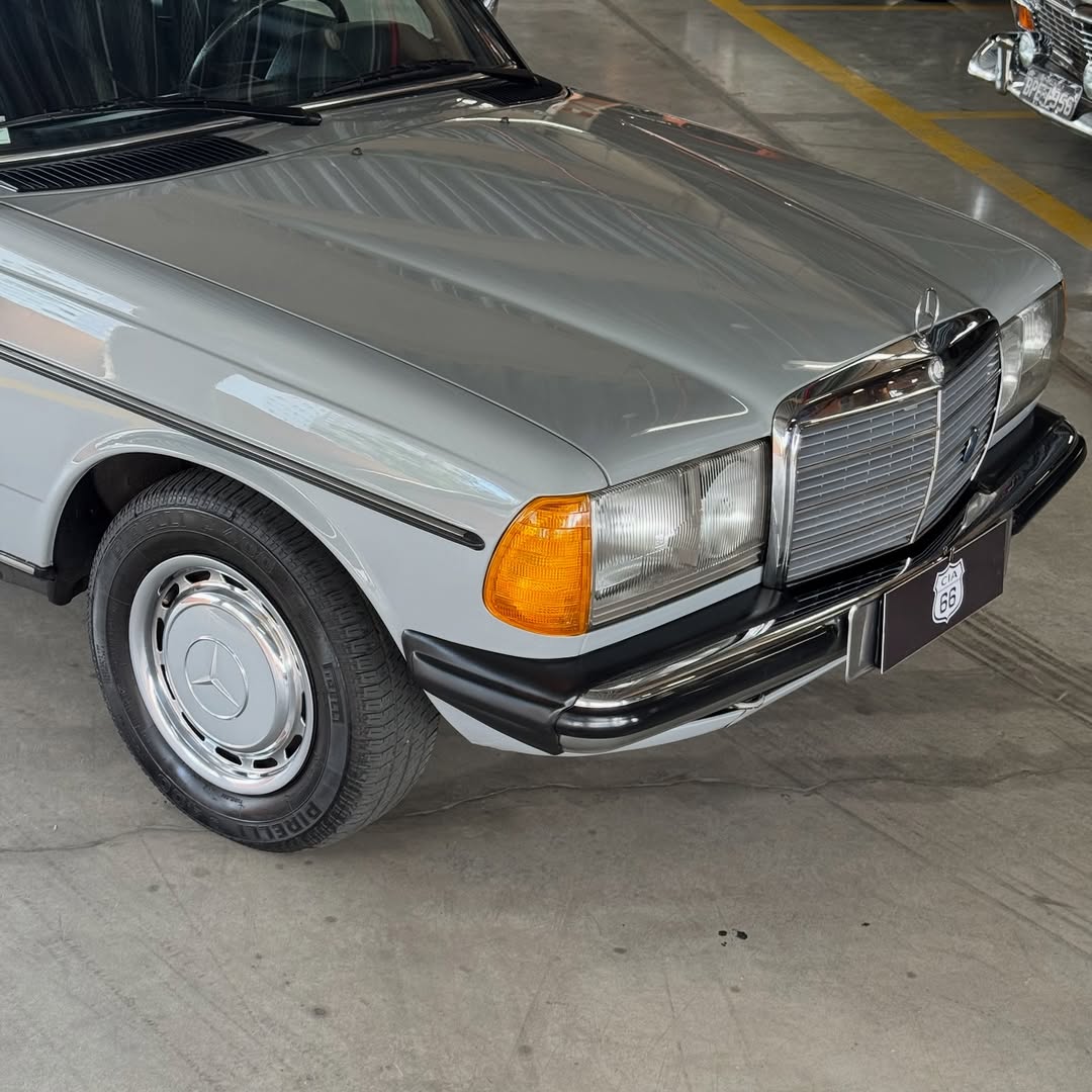 MERCEDES-BENZ 300 D - Imagem 3