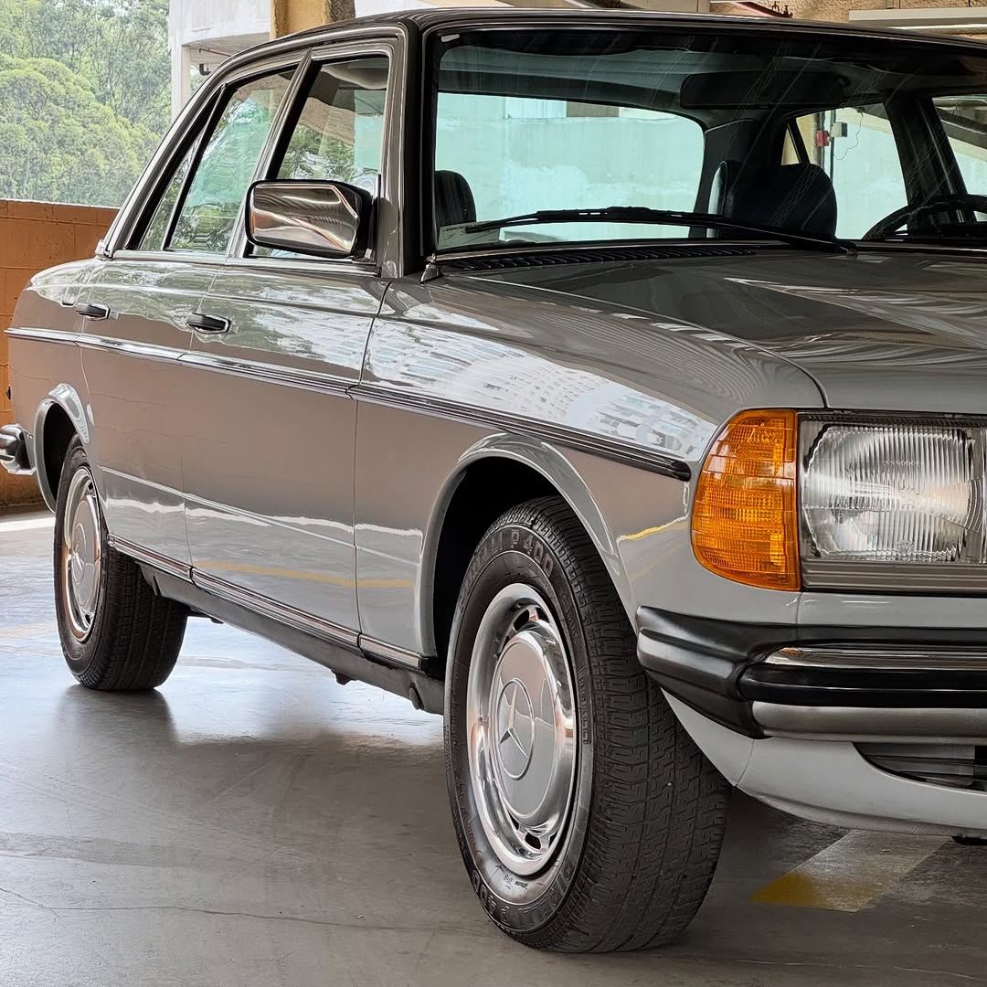MERCEDES-BENZ 300 D - Imagem 4