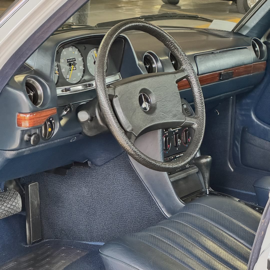 MERCEDES-BENZ 300 D - Imagem 5