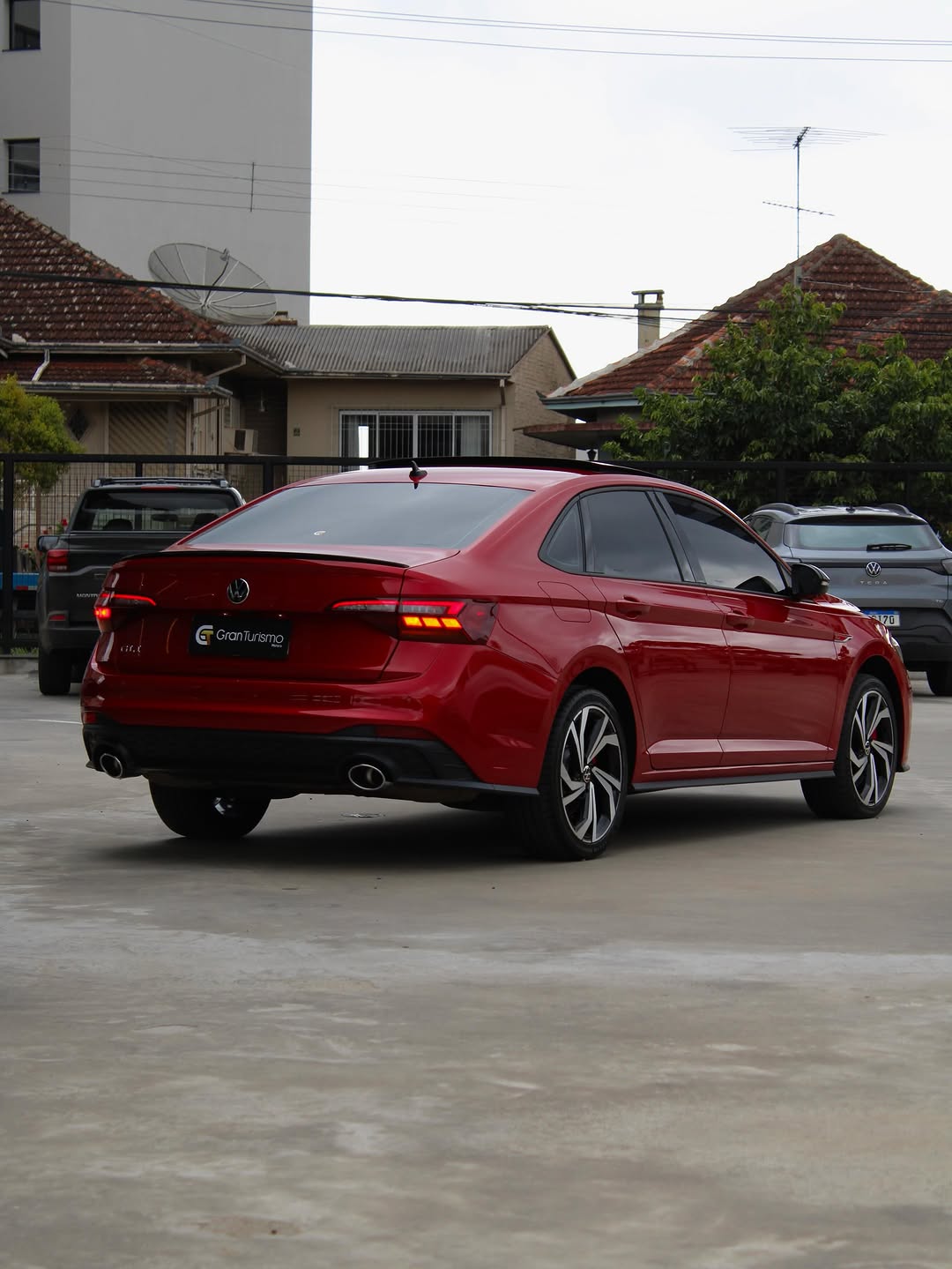 VOLKSWAGEN JETTA GLI - Imagem 2