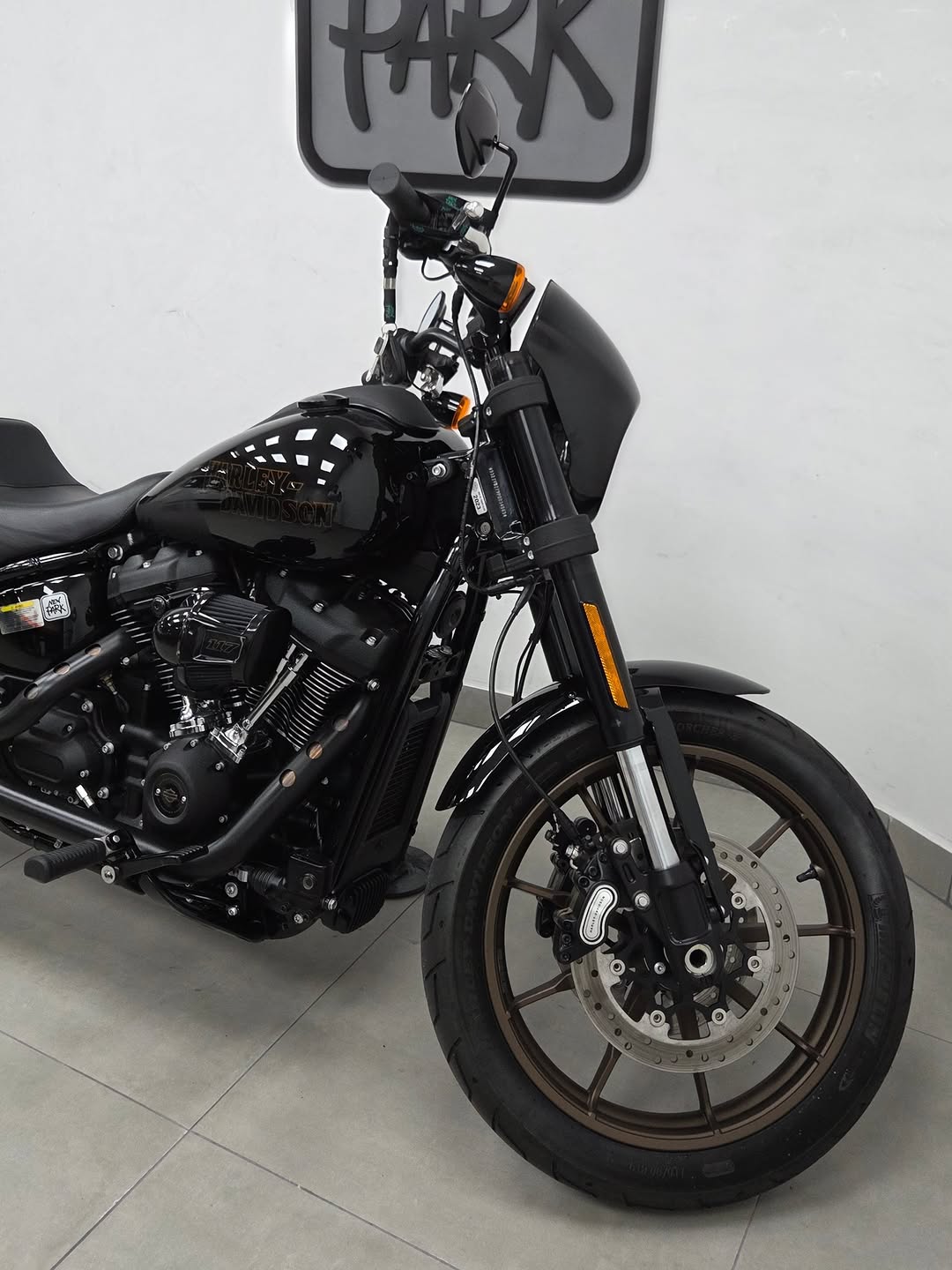 HARLEY-DAVIDSON SOFTAIL LOW RIDER S - Imagem 4