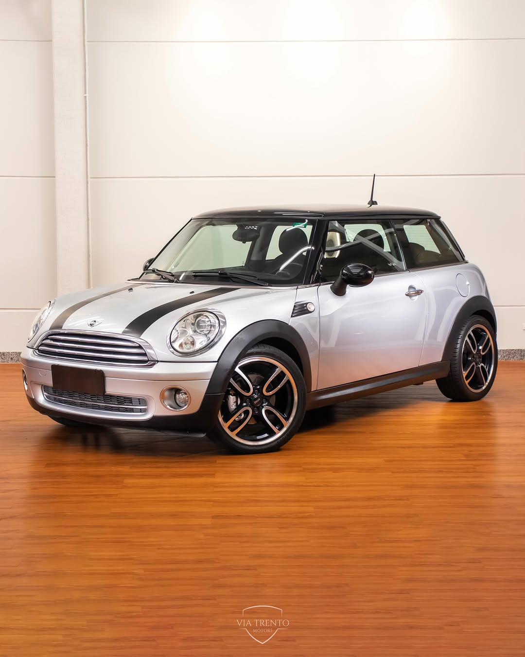 MINI COOPER - Imagem 1