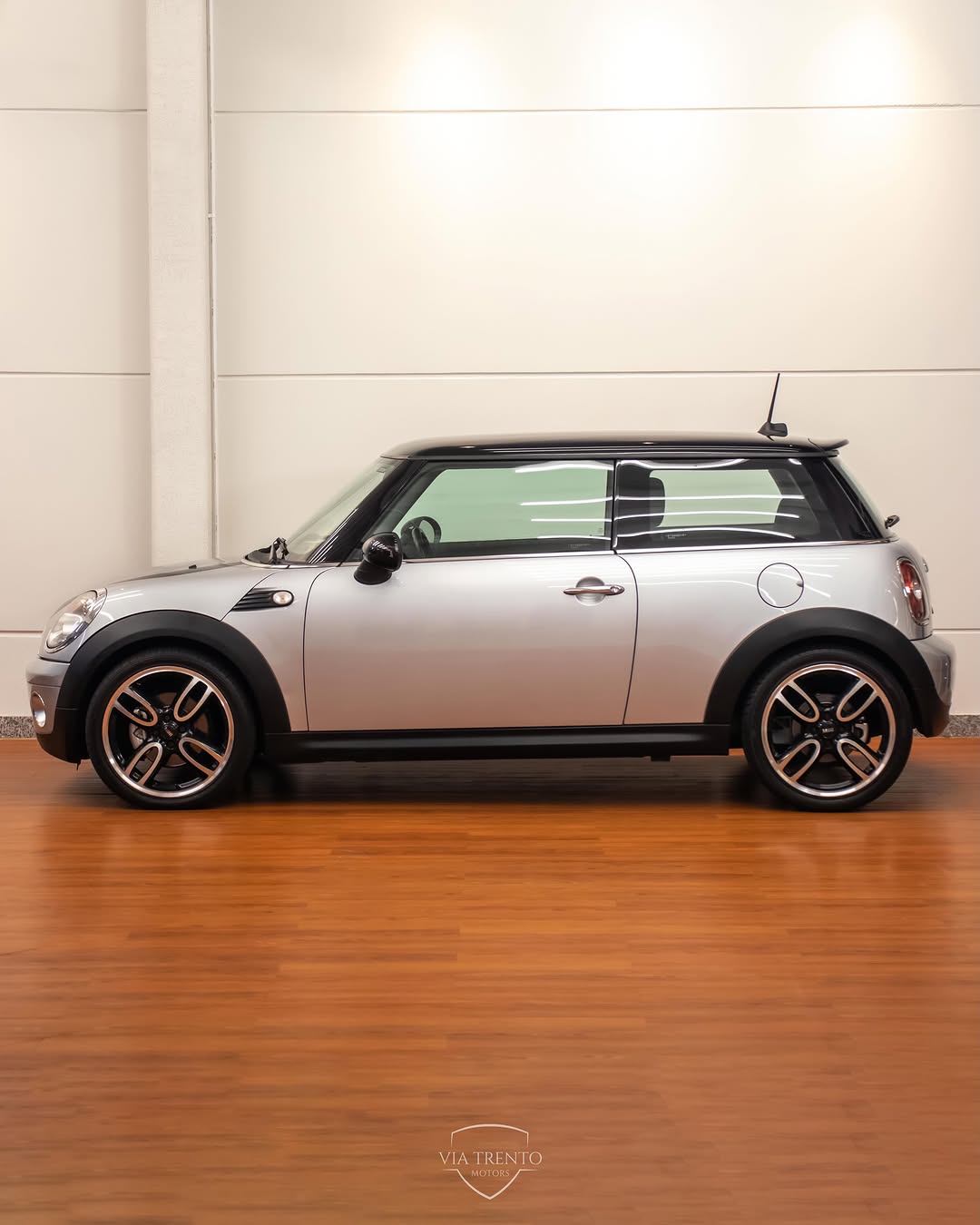 MINI COOPER - Imagem 2