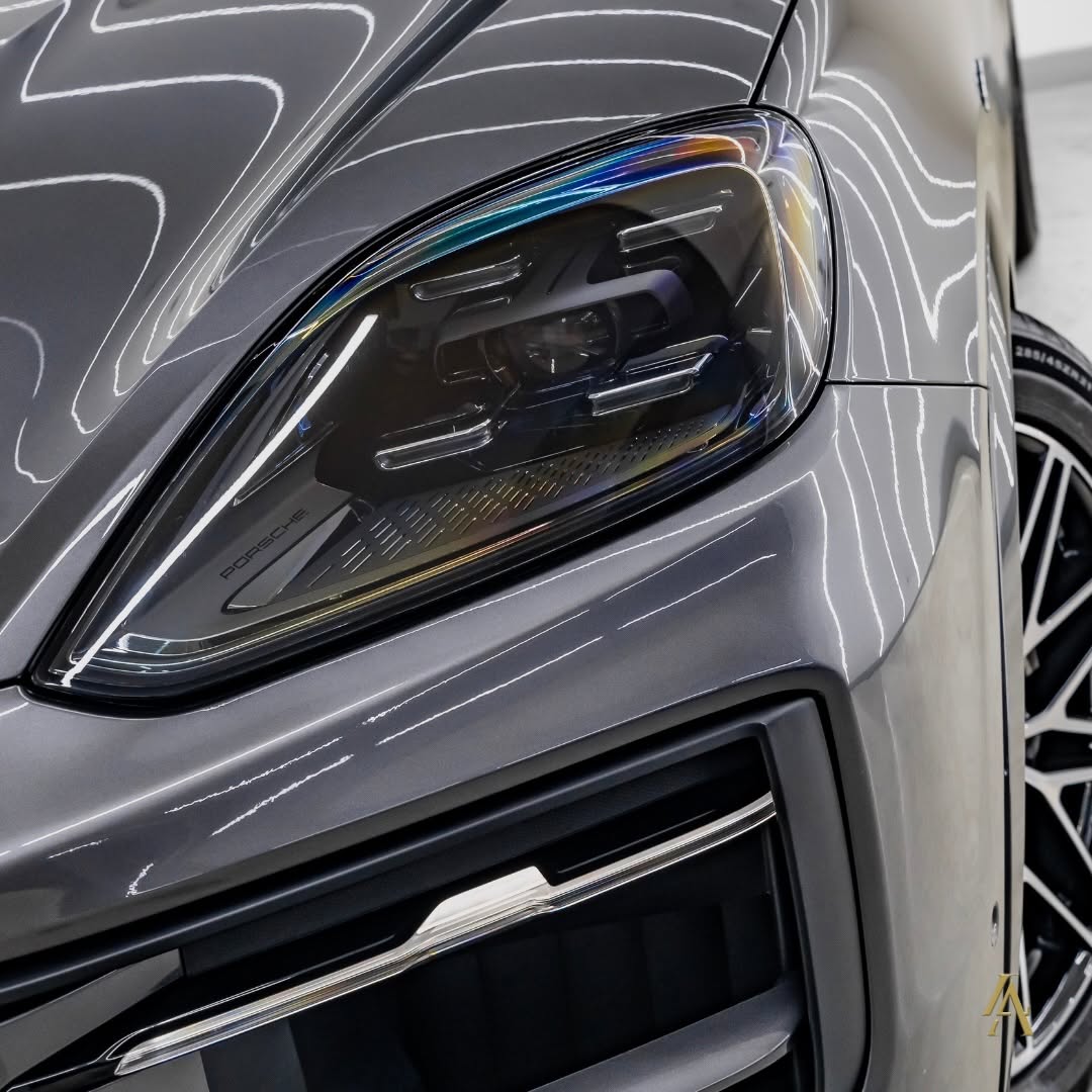 PORSCHE CAYENNE E-HYBRID - Imagem 6