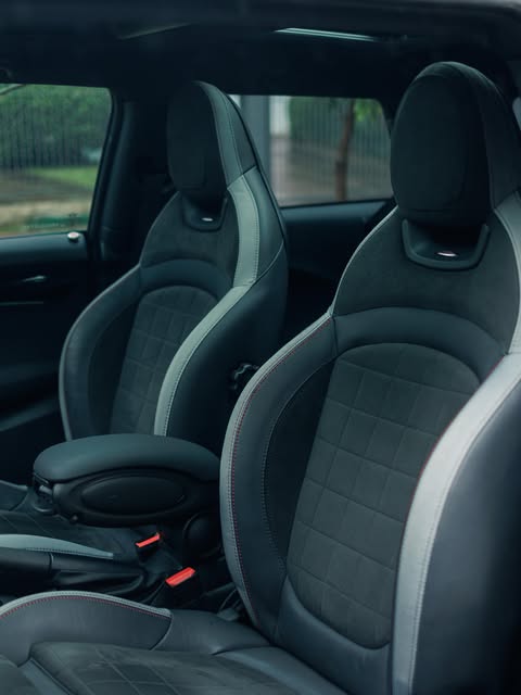 MINI COOPER JCW - Imagem 5