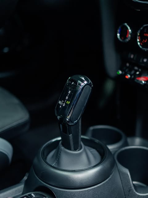 MINI COOPER JCW - Imagem 8