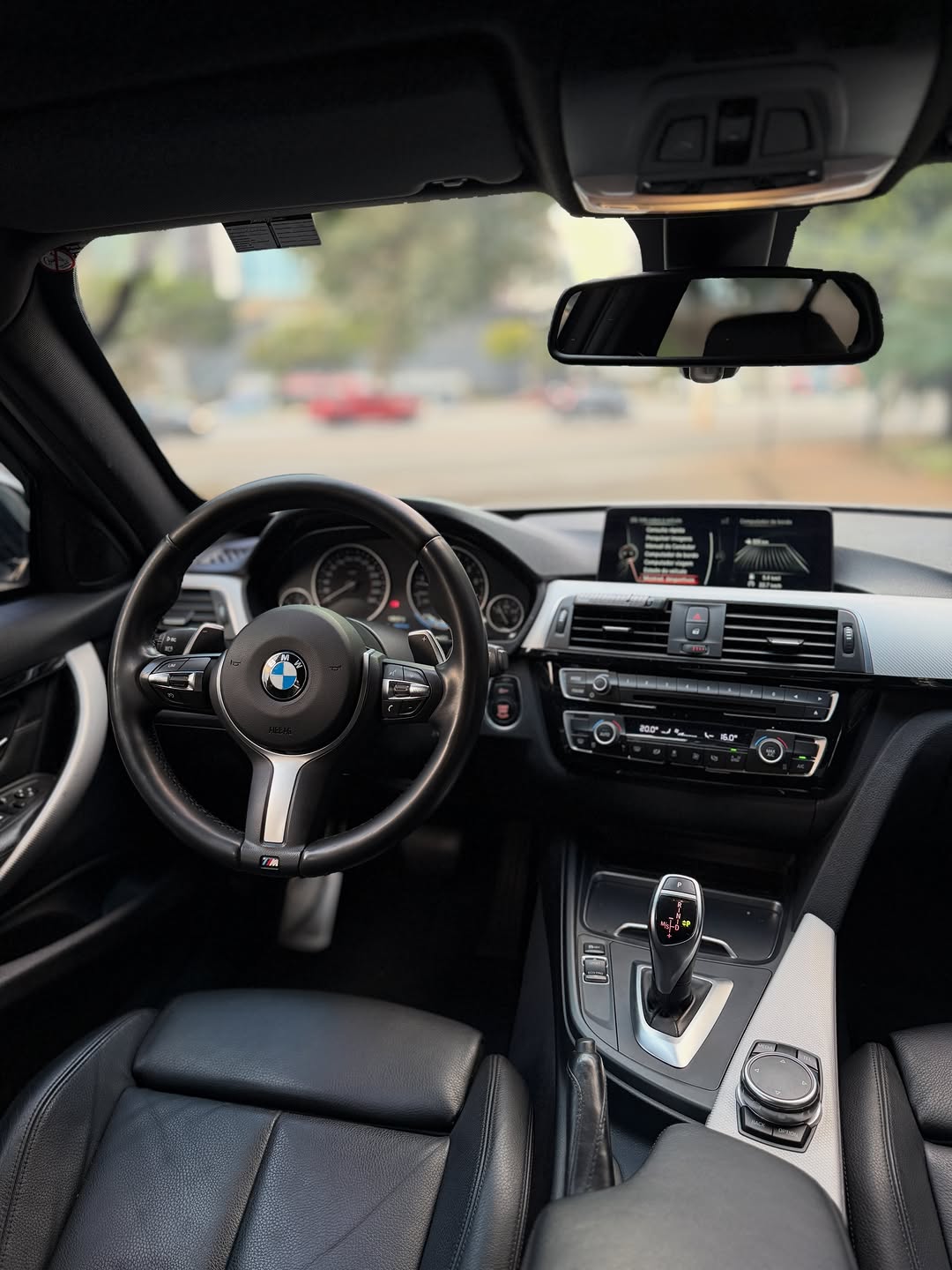 BMW 328I M SPORT - Imagem 8