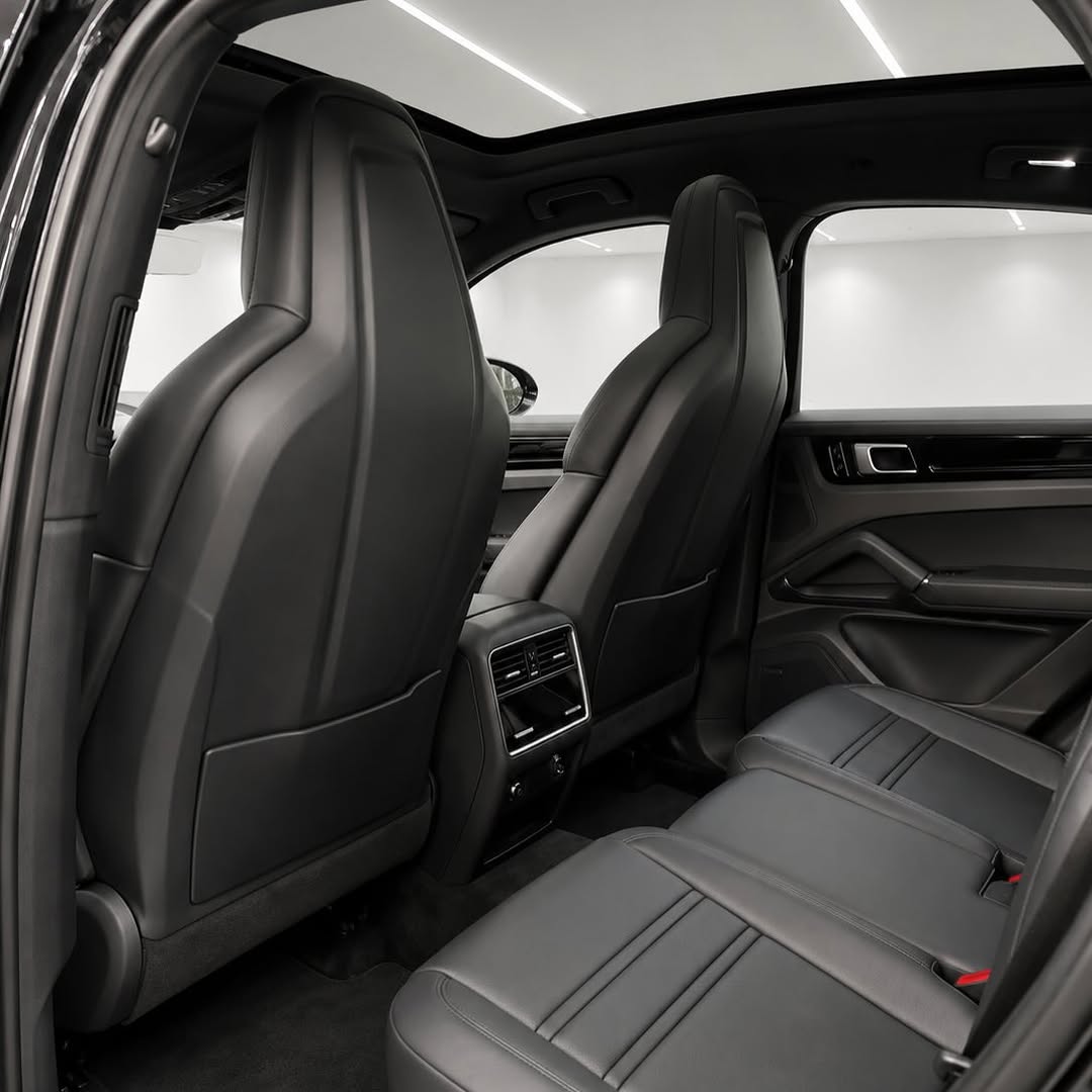 PORSCHE CAYENNE E-HYBRID COUPÉ - Imagem 7