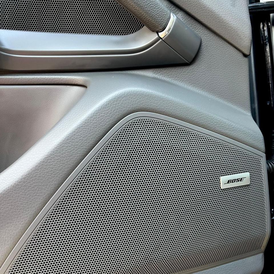 PORSCHE CAYENNE E-HYBRID COUPÉ - Imagem 8