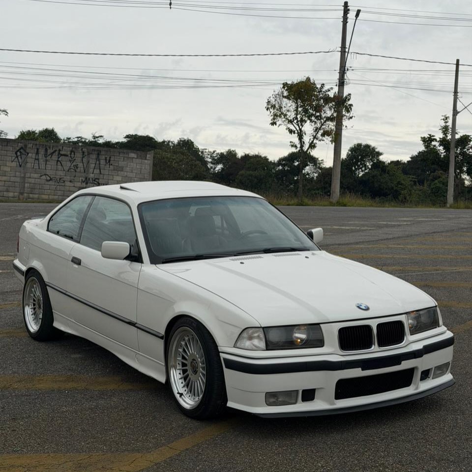 BMW 325I - Imagem 2
