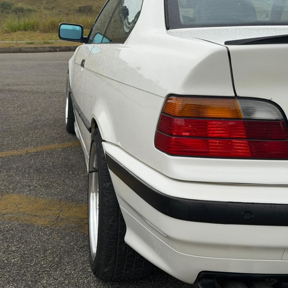 BMW 325I - Imagem 5